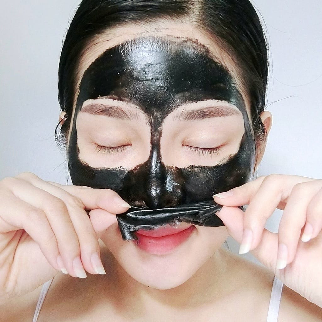 CLEAR NOSE Rose Water Intensive Facial Black Mask 12g