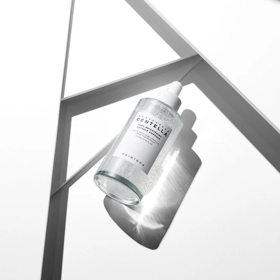 Skin1004 韓國 積雪草煥白光感凝珠安瓶精華 100ml