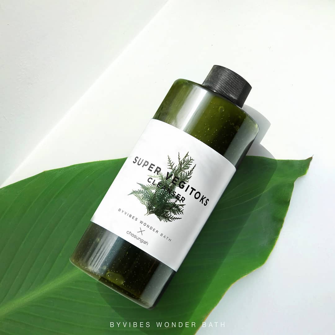 WONDER BATH Super Vegitoks Gel Foam Deep Cleanser [Green] for Sensitive Skin 10.14Fl.Oz, Korean Skincare | Hydrating & Brightening