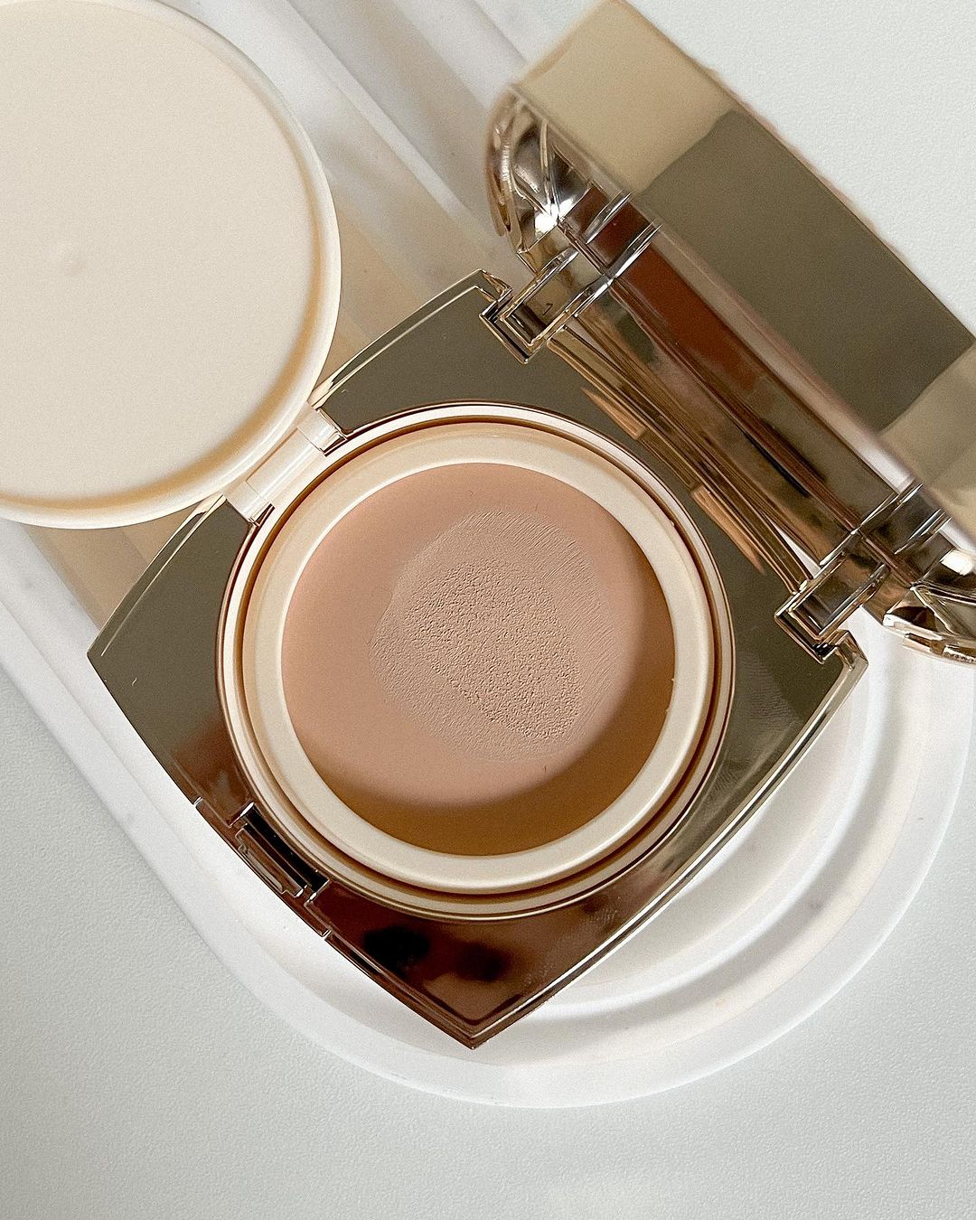 Clio Kill Cover Magnet Pact Tweed Limited Collection (#21 Light beige)