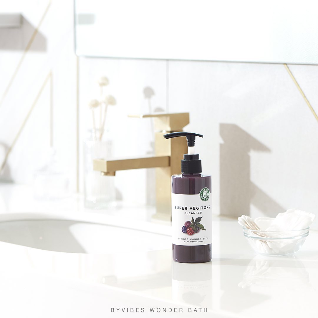 Wonder Bath 韓國 蔓越莓洗面乳 (抗皺) 300ml